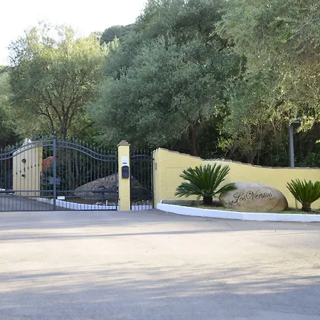 Sosventos Village Hotel 3*